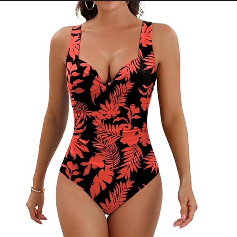 Eomenie One Piece Swimsuit Women Medium Red New With Tags